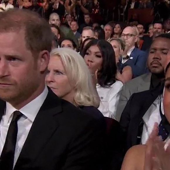 Le prince Harry, duc de Sussex et Meghan Markle, duchesse de Sussex, lors de la cérémonie des "ESPY Awards 2024" à Los Angeles, le 11 juillet 2024. Backgrid UK/ Bestimage