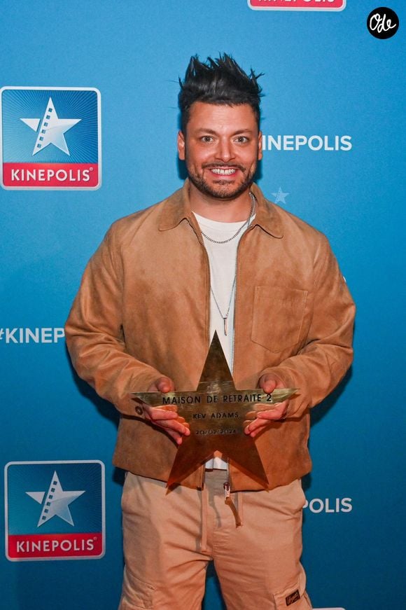 Kev Adams lors de l'avant-première du nouveau film « Maison de Retraite 2 » à Imagibraine, à Braine-l'Alleud, en Belgique, le 20 février 2024. Photo : Frédéric Andrieu/Agenge Peps/Content Curation/ABACAPRESS.COM