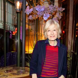 Catherine Ceylac pose lors de la remise du prix littéraire "La Closerie des Lilas" à la Closerie des Lilas à Paris, le 18 avril 2023. Le prix littéraire de la Closerie des Lilas a été décerné à la romancière Y. Ghata pour "Le Testament du prophète".© Pierre Perusseau/Bestimage