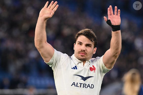 Antoine Dupont, le 23 février 2025, lors du match du Guinness Six Nations 2025 entre la France et I'Italie. © Domenico Cippitelli/LiveMedia/IPA via ZUMA Press