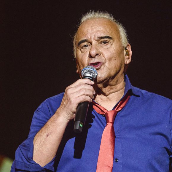 Le chanteur Michel Fugain en concert au Cirque Royal de Bruxelles en Belgique le 10 janvier 2023 - Photo by Quinet JM/Belpress/ANDBZ/ABACAPRESS.COM