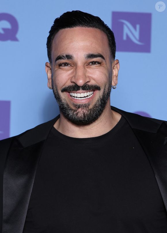 Adil Rami au photocall de la soirée "Nespresso x GQ" lors du 79ème Festival International du Film de Cannes (12 - 23 mai 2026), le 16 mai 2026.
© Denis Guignebourg / Bestimage