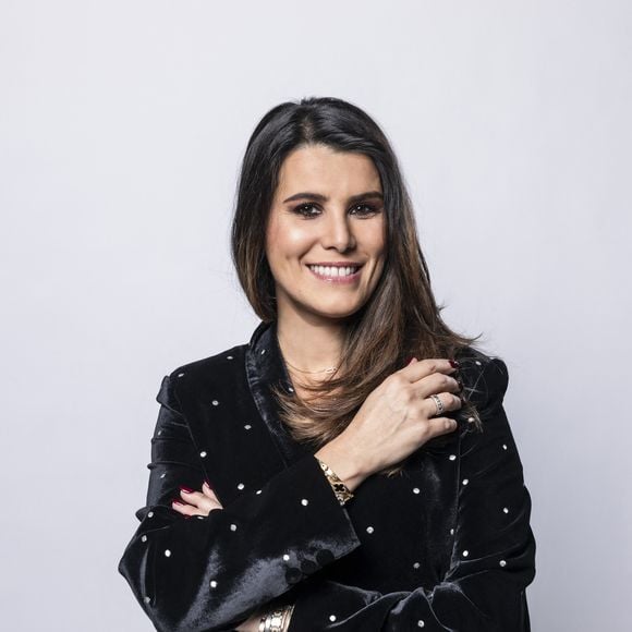 Le garçon souhaite notamment pouvoir aller seul au foot ou au parc avec ses copains tout en ayant la possibilité de joindre et rassurer ses parents.

Karine Ferri - Studio - Enregistrement de l'émission "La chanson secrète", présentée par N.Aliagas et diffusée le 29 décembre sur TF1. © Guillaume Gaffiot-Cyril Moreau / Bestimage