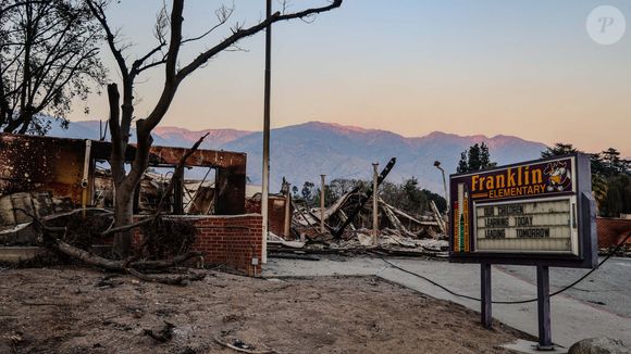 Incendies à Los Angeles: le quartier de Pacific Palisades et Altadena ravagés par les incendies, le 10 janvier 2025 © Amy Katz/ZUMA Press Wire