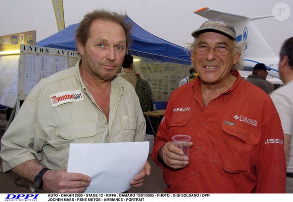 L'ancien pilote allemand Jochen Mass, vainqueur des 24 Heures du Mans en 1989, est mort à l'âge de 78 ans le 4 mai 2025. © DPPI / PsnewZ / Bestimage