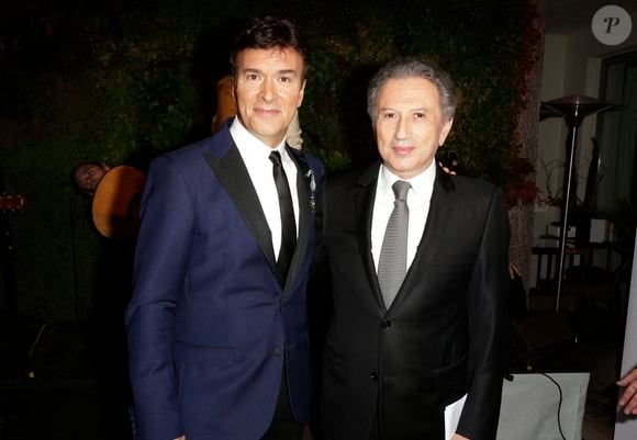 Tony Carreira reçoit la médaille de 'Chevalier de l'ordre des Arts et des Lettres' par Michel Drucker, a l'Hotel de Sers, a Paris, France le 15 janvier 2016. Photo by Jerome Domine/ABACAPRESS.COM