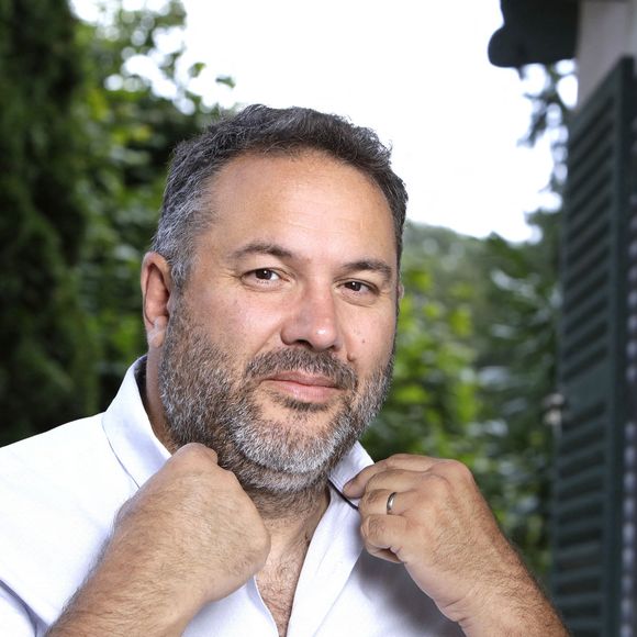 Rendez-vous avec Bruce Toussaint lors de la 5ème édition des écrivains chez Gonzague Saint Bris à Chanceaux-près-Loches le 27 août 2023.

© Cédric Perrin / Bestimage