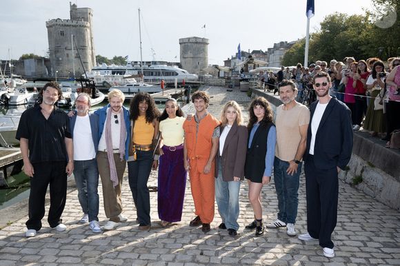 Bastien Bernini, Bruno Solo, Siham Falhoune, Aurelie Konate, Marion Ayme, Lois Schlieper, Justine Grave, Christophe Herault et Jean-Batiste Maunier assistent au photocall du Nouveau jour lors du 27ème Festival de la Fiction de La Rochelle le 19 septembre 2025 à La Rochelle, France.Photo by David NIVIERE/ABACAPRESS.COM