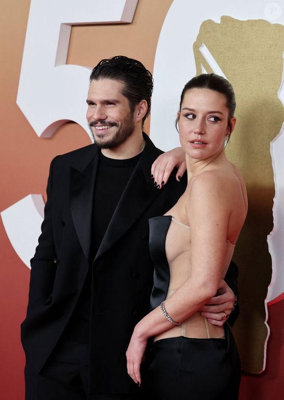 François Civil, Adèle Exarchopoulos - Photocall de la 50ème édition de la cérémonie des César à l'Olympia à Paris, France, le 28 février 2025 © Dominique Jacovides - Olivier Borde / Bestimage