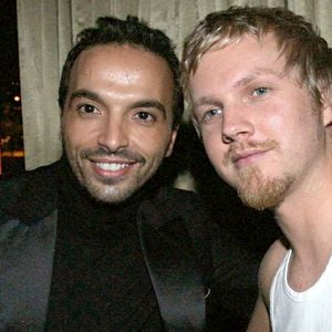 Le leader de Kyo, Benoit Poher et le chorégraphe français Kamel Ouali assistent à l'after party de la comédie musicale 'Le Roi Soleil' au Club 'L'Etoile' à Paris, France, le 4 octobre 2006. Photo Benoit Pinguet/ABACAPRESS.COM