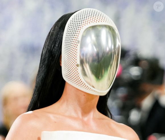 Katy Perry célébrant l'ouverture de l'exposition "Costume Art" qui s'est tenue au Metropolitan Museum of Art à New York City. Backgrid USA / Bestimage