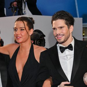 Malik Frikah, Adèle Exarchopoulos, François Civil, Mallory Wanecque - Descente des marches du film « L’amour ouf » lors du 77ème Festival International du Film de Cannes, au Palais des Festivals à Cannes. Le 23 mai 2024
© Bruno Bebert / Bestimage