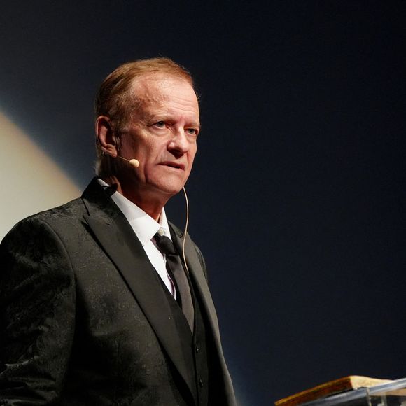 Mais contrairement à son ex-partenaire de jeu Claire Keim, Francis Huster sera de la partie pour tourner les nouveaux épisodes du feuilleton. 

Francis Huster - 6ème jour du festival "Les Hérault du Cinéma et de la Télé 2025" au Cap d'Agde le 22 juin 2025. © Anne-Sophie Guebey/Bestimage