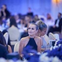 Laeticia Hallyday : Sa maison de Los Angeles partie en fumée, cette personne si chère à son coeur chez qui elle a trouvé refuge