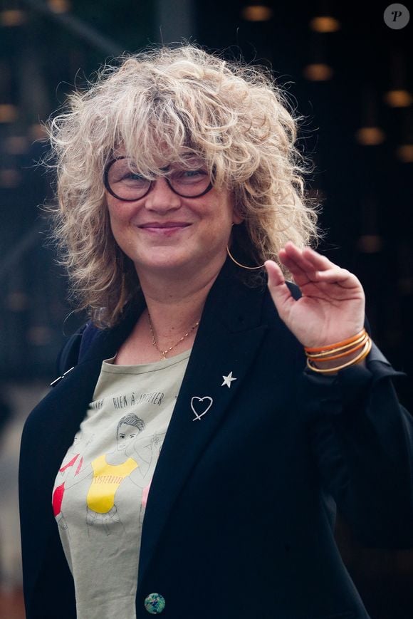 Cécile Bois - Arrivées à l'enregistrement de l'émission "Vivement Dimanche" présentée par M. Drucker et qui sera diffusée le 22 octobre 2023 sur France 3 au studio Gabriel à Paris, France, le 17 octobre 2023. © Christophe Clovis/Bestimage