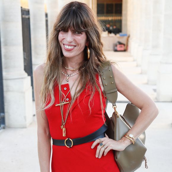 Lou Doillon - Prix ANDAM dans les jardins du Palais Royal à Paris, France, le 30 juin 2025. © Christophe Clovis / Bestimage