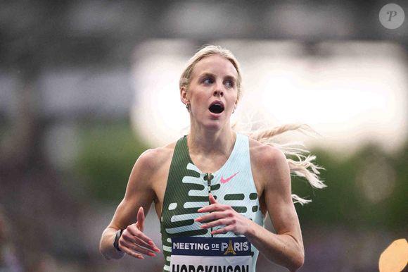 Et c'est l'athlète Keely Hodgkinson qui a vendu la mèche alors qu'elle a été décorée par le futur roi d'Angleterre
Keely Hodgkinson (GBR) - 800m femmes - 4ème étape d'athétisme de la Diamond League 2023 au stade Charléty à Paris le 9 juin 2023. JB Autissier / Panoramic / Bestimage