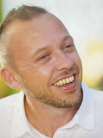 "J’ai trouvé un soleil" : Yann (L’amour est dans le pré) n’est plus un cœur à prendre, l’ex de Christophe présente son nouveau compagnon