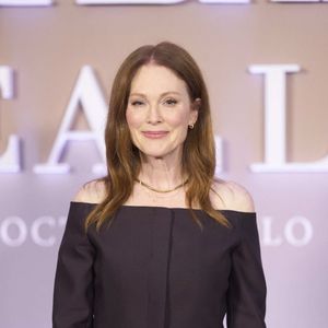 Julianne Moore lors du photocall de la première de La Habitación de al Lado, à l’hôtel Four Seasons.  © Jack Abuin/ZUMA Press Wire/Bestimage