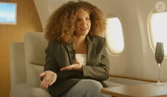 Léa Haddad face à Jordan De Luxe dans l'émission "Le Jet de Luxe avec..." (Capture d'écran) - jeudi 19 juin 2025.