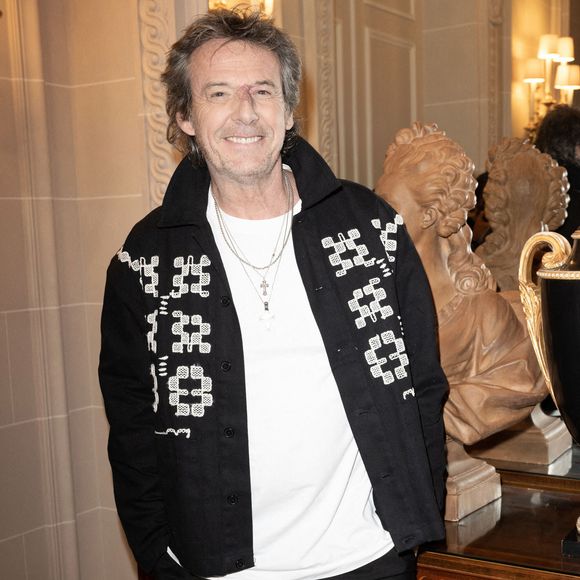 Jean-Luc Reichmann assiste au Gala des Stethos d'or 2024 à l'Hôtel George V, le 18 mars 2024 à Paris, France. Photo David Niviere/Abaca