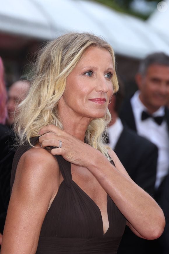 Alexandra Lamy pour la montée des marches du film « Le deuxième acte » pour la cérémonie d’ouverture du 77ème Festival International du Film de Cannes, au Palais des Festivals à Cannes, le 14 mai 2024

Agence / Bestimage