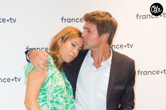 Lea Salame et Thomas Sotto lors de la conférence de presse de France Télévision au Pavillon Gabriel à Paris, en France, le 24 août 2021. Photo : Nasser Berzane/ABACAPRESS.COM