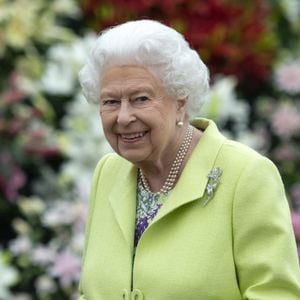Elizabeth II, qui a rendu son dernier souffle il y a trois ans au château de Balmoral, aurait eu 99 ans ce lundi.

La reine Elisabeth II d'Angleterre en visite au "Chelsea Flower Show" à Londres.
EXPRESS SYNDICATION / BESTIMAGE