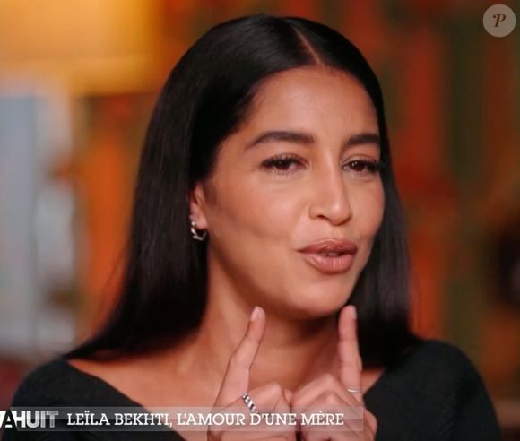 Leila Bekhti - face à Audrey Crespo-Mara - dans le "Portrait de la semaine" pour l'émission Sept à Huit diffusée sur TF1 ce dimanche 9 mars 2025. (Capture d'écran).