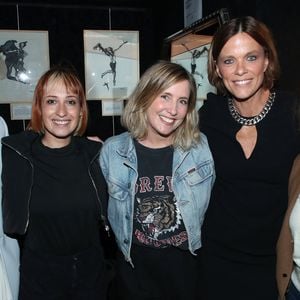 Exclusif - Muriel Robin, la chanteuse Suzane, Anne Le Nen (Co-autrice de la pièce) - Générale de la Pièce "On va tous être d'accord… ou pas " au théâtre Lepic à Paris le 6 Mai 2025. © Bertrand Rindoff/Bestimage