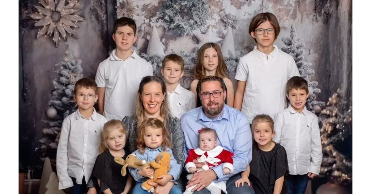 Fabrice est parti cette nuit" : Céline Saffré (Familles nombreuses) se  retrouve maman solo de ses dix enfants après le départ provisoire de son  mari - Purepeople