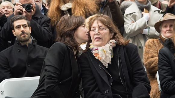Cette phrase de Jane Birkin à sa fille Charlotte Gainsbourg qui a eu des répercussions : "Je n'ai jamais fait la paix avec ça"