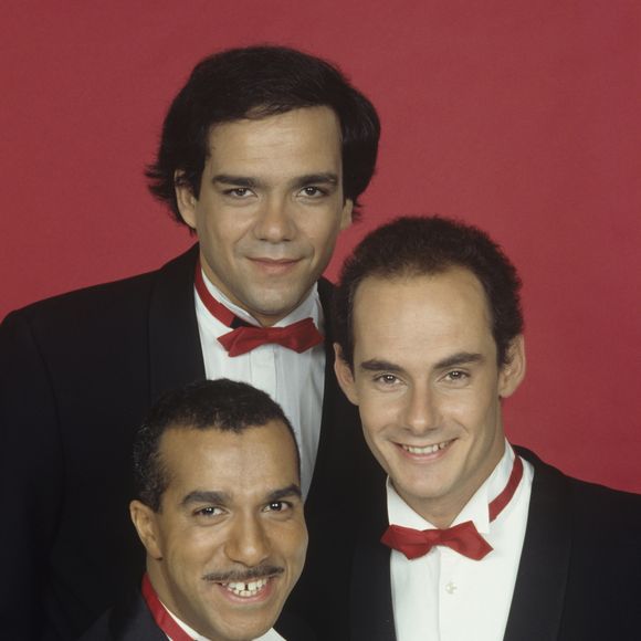 Grâce au succès des Inconnus, il peut parcourir le monde pour s'adonner à une passion longtemps secrète.

Les Inconnus, Pascal Légitimus, Didier Bourdon et Bernard Campan en décembre 1991. © Michel MARIZY via Bestimage