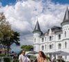 Les tarifs des cures varient d’environ 445 à 1 053 euros dans le cadre d’offres promotionnelles en cours.

Adriana Karembeu a profité d'un séjour incroyable au Château des Tourelles. Capture d'écran Instagram