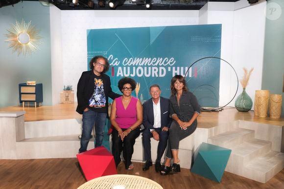 Exclusif - Laurent Karila, Amina Yamgnane, Marc Geiger, Faustine Bollaert - - La nouvelle saison de l'émission "ça commence aujourd'hui" sur France 2.

Paris le 1er septembre 2023.

© Jack Tribeca / Bestimage