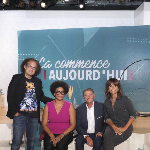 Exclusif - Laurent Karila, Amina Yamgnane, Marc Geiger, Faustine Bollaert - - La nouvelle saison de l'émission "ça commence aujourd'hui" sur France 2.

Paris le 1er septembre 2023.

© Jack Tribeca / Bestimage