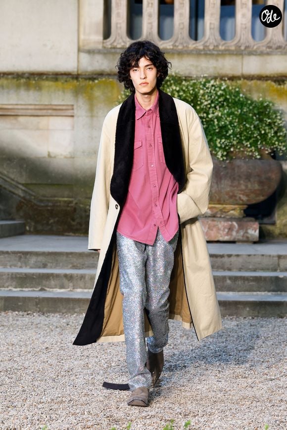 Défilé de mode Dior Homme Prêt à Porter Collection Homme Printemps/Été 2027 lors de la Fashion Week de Paris, France, le 24 juin 2026. © Bestimage