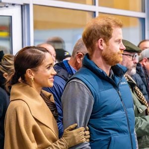 Et en grande foodie qu’elle est, la femme de Harry n’a pas manqué de glisser un petit mot sur le voyage gustatif qu’elle a vécu.

Harry et Meghan assiste à une finale lors de l'événement One year to go avant les Invictus Games de Vancouver le 16 février 2024 © Backgrid USA / Bestimage