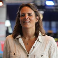 Laure Manaudou : Après sa première apparition à la télé à visage découvert, sa fille Manon profite d'un doux moment avec son père et sa petite soeur
