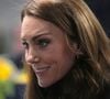 Actuellement en vacances, Kate Middleton a fait une parenthèse médiatique.
Catherine (Kate) Middleton, princesse de Galles, rencontrant des joueurs blessés, en marge du match du tournoi des Six Nations entre le Pays de Galles et l'Angleterre à Cardiff.
Photo : Julien Burton / Bestimage