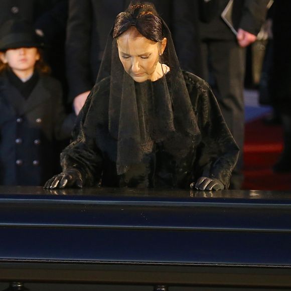 Céline Dion - Sorties des obsèques nationales de René Angélil en la Basilique Notre-Dame de Montréal, le 22 janvier 2016.© Morgan Dessales/Bestimage