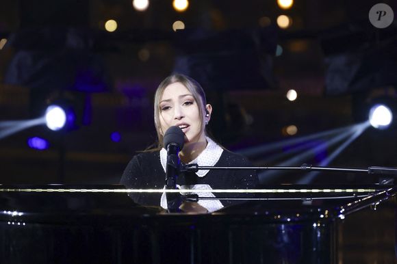 Exclusif - Linh lors de l'enregistrement de "La Grande Soirée du 31 de Paris", diffusée le 31 décembre sur France 2, sur la place de la Concorde à Paris, france, le 24 novembre 2025
Guebey-Tribeca/Bestimage