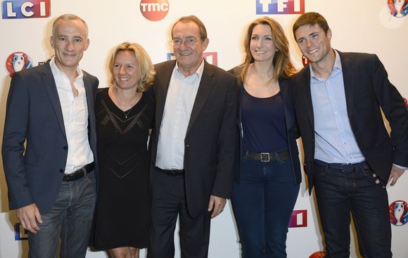 Gilles Bouleau, Caroline Henry, Jean-Pierre Pernaut, Anne-Claire Coudray et Yann Hovine - Conférence de presse de TF1 pour le lancement de l'Euro 2016 à Paris le 17 mai 2016. © Coadic Guirec/Bestimage