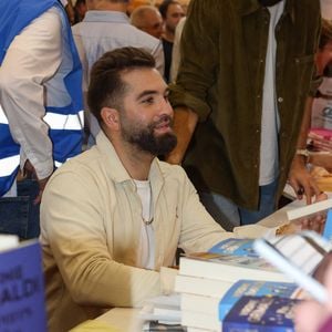 Kendji Girac à la Hall Georges Brassens de Brive-la-Gaillarde pour la 43 ème Foire du Livre de Brive, le 8 novembre 2025. © Jean-Marc Lhomer/Bestimage