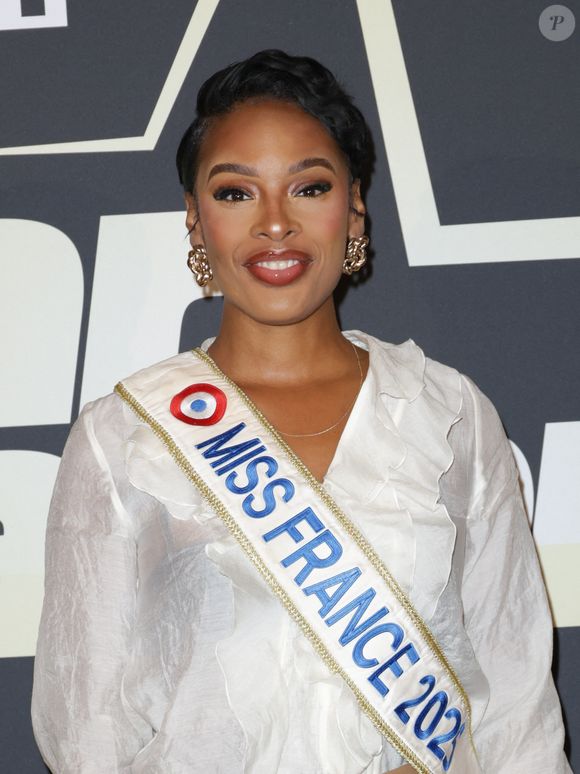 Angélique Angarni-Filopon (Miss France 2025) - Photocall de la soirée de lancement de la 13ème saison de la "Star Academy" au cinéma Le Grand Rex à Paris. La Star Academy 2025 sera diffusé à partir du 18 octobre 2025 sur TF1.
© Guirec Coadic/Bestimage