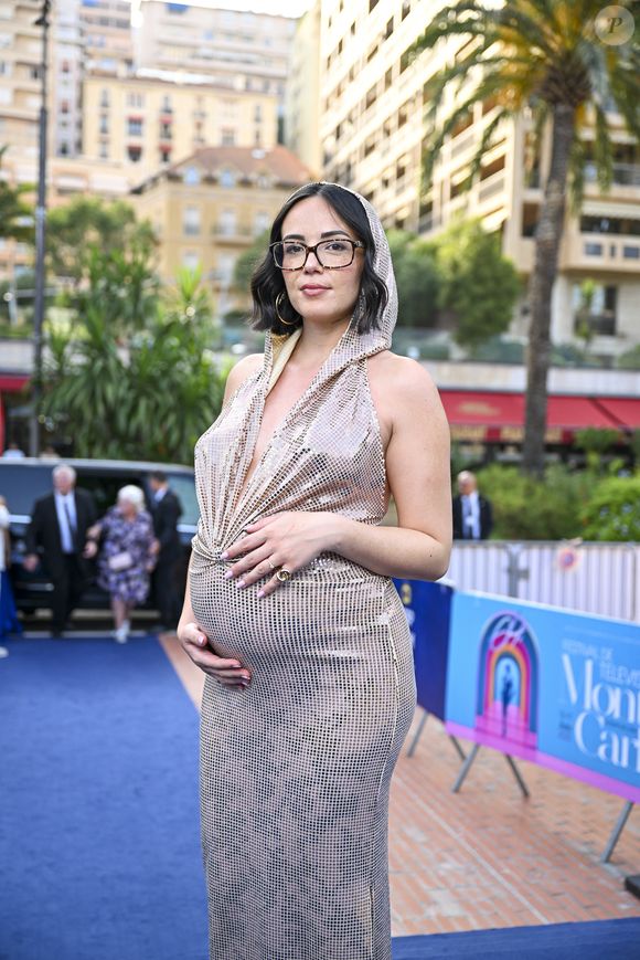 Exclusif - Agathe Auproux (enceinte) - Arrivées à la cérémonie d'ouverture du 64ème Festival de Télévision de Monte Carlo au Grimaldi Forum de Monaco le 13 juin 2025.
©Pierre Perusseau / Osuna / Bestimage