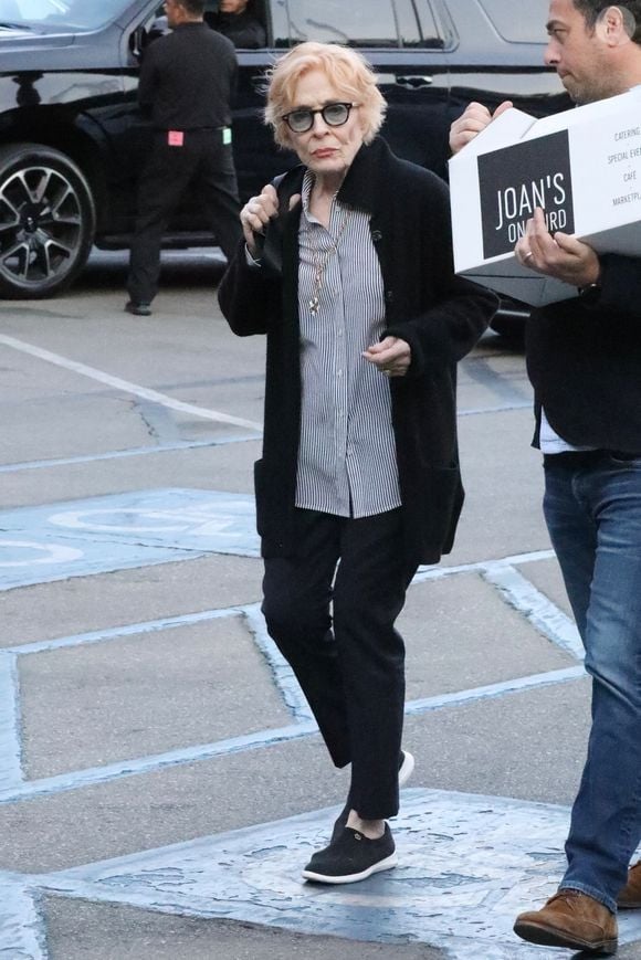 L'actrice Sarah Paulson et son compagnon Holland Taylor ont été aperçus lors d'un concert de Joni Mitchell au Hollywood Bowl.
©Backgrid USA / Bestimage