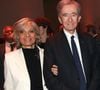 Il est ainsi le premier Français du classement des plus grosses fortunes mondiales.
Bernard Arnault et sa femme Hélène Arnault - Vernissage de l’Exposition "Basquiat X Warhol à quatre mains" à La Fondation Louis Vuitton à Paris le 3 Avril 2023. © Bertrand Rindoff / Bestimage