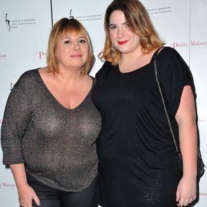 Michele Bernier et sa fille Charlotte Gaccio - Photocall de la 2eme soiree d'inauguration du restaurant de 'La Petite Maison Nicoise' a l'hotel Fouquet's Barriere a Paris le 22 Janvier 2013.
Agence / Bestimage