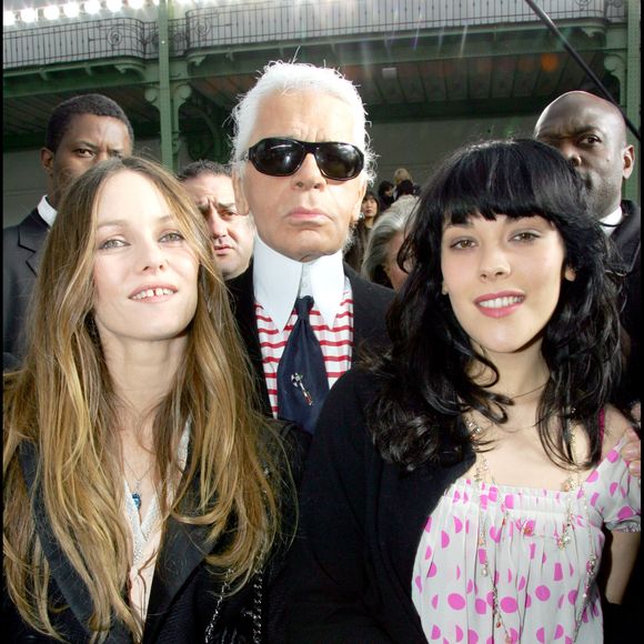 Vanessa Paradis et sa soeur Alysson Paradis - 2007